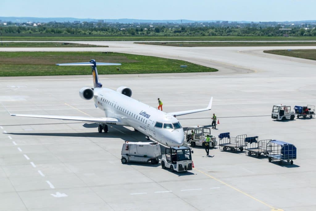 International air cargo flight operations